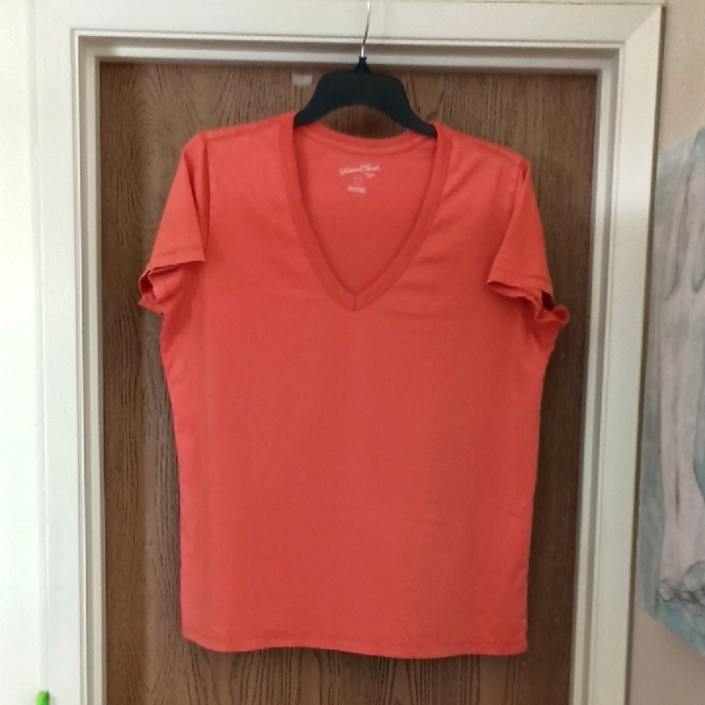 Universal Thread Orange Pink Fitted Short Sleeve Tee
